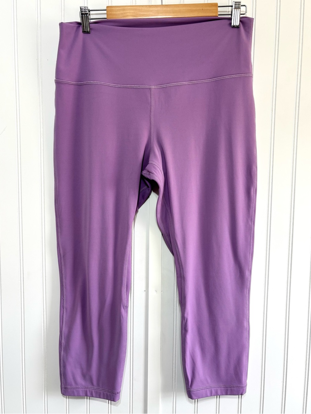 Lululemon Purple High-Rise Double lined Crop Leggings Size 14
